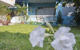 The Bangkokians City Garden Home  2*